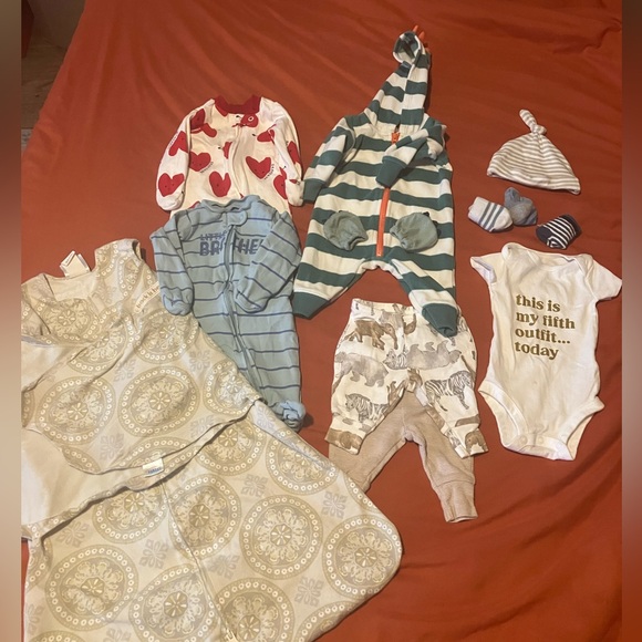 Halo Other - Newborn Baby Boys’ Clothing Lot with Size Small Halo Sleep Sack